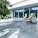 Σπίτι διακοπών Elegante Am Strand- Jacuzzi Und Garten By Interhome Σενιγκάλια
