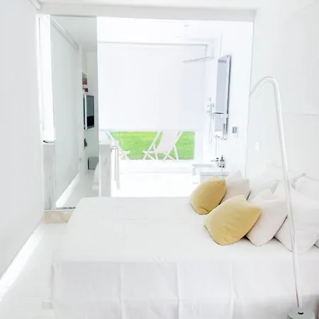 Elegante Am Strand- Jacuzzi Und Garten By Interhome Senigallia