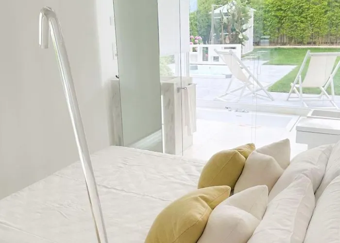 Vakantiehuis Elegante Am Strand- Jacuzzi Und Garten By Interhome *