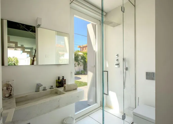 Elegante Am Strand- Jacuzzi Und Garten By Interhome Vakantiehuis *