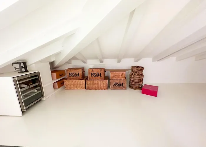 Elegante Am Strand- Jacuzzi Und Garten By Interhome Vakantiehuis